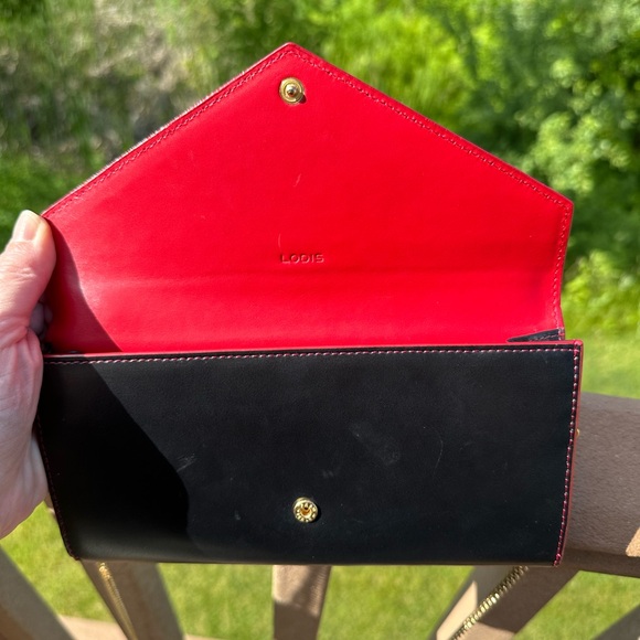 Lodis Black leather wallet with red inside, with 24” purse strap, like 🆕 - Picture 5 of 12